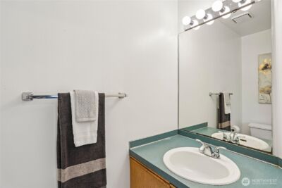 7118 NE 171st Lane , Kenmore, WA 98028 - Photo 9