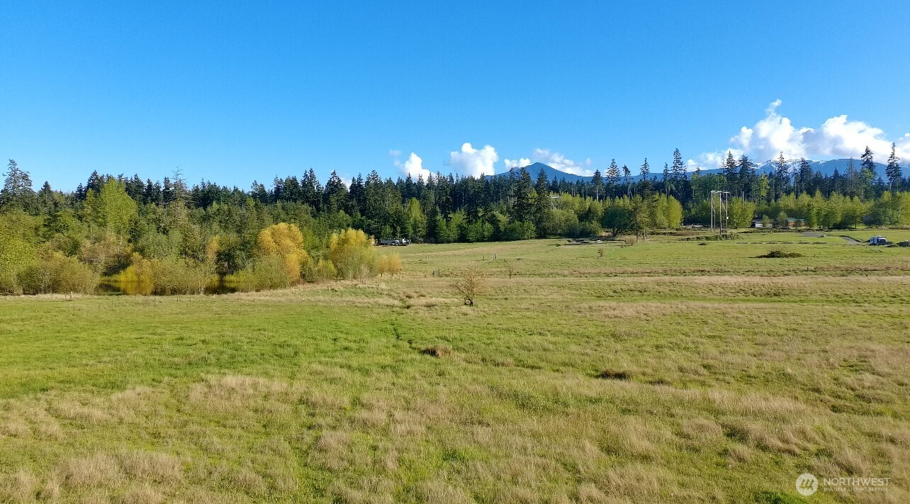 999 O'Brien Road , Port Angeles, WA 98362