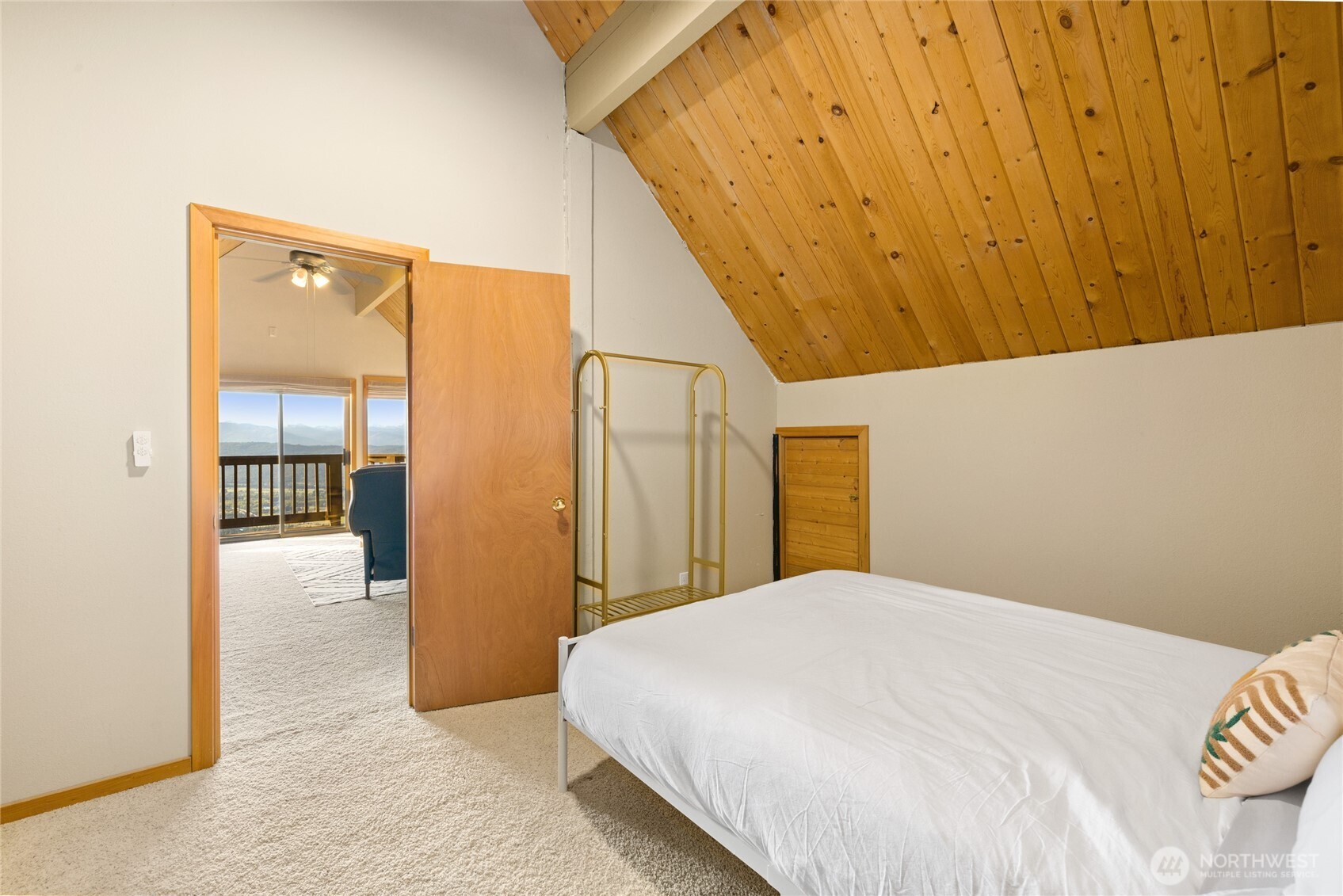 811 Horse Heaven Road , Cle Elum, WA 98922