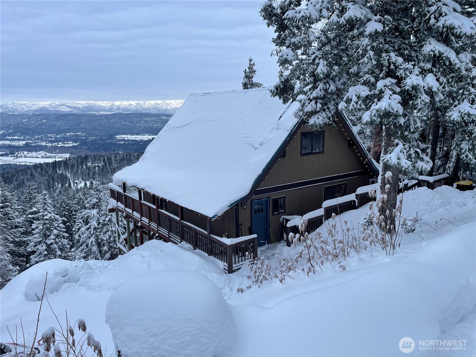 811 Horse Heaven Road , Cle Elum, WA 98922