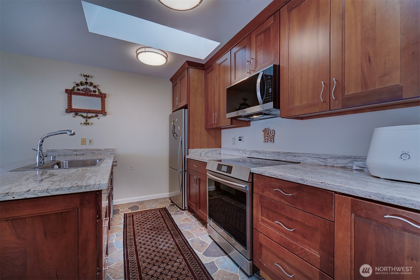 5691 Seabreeze Lane SE, Port Orchard, WA 98367