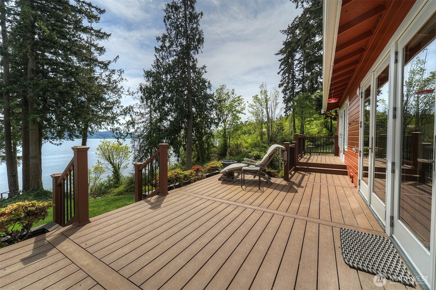 5691 Seabreeze Lane SE, Port Orchard, WA 98367