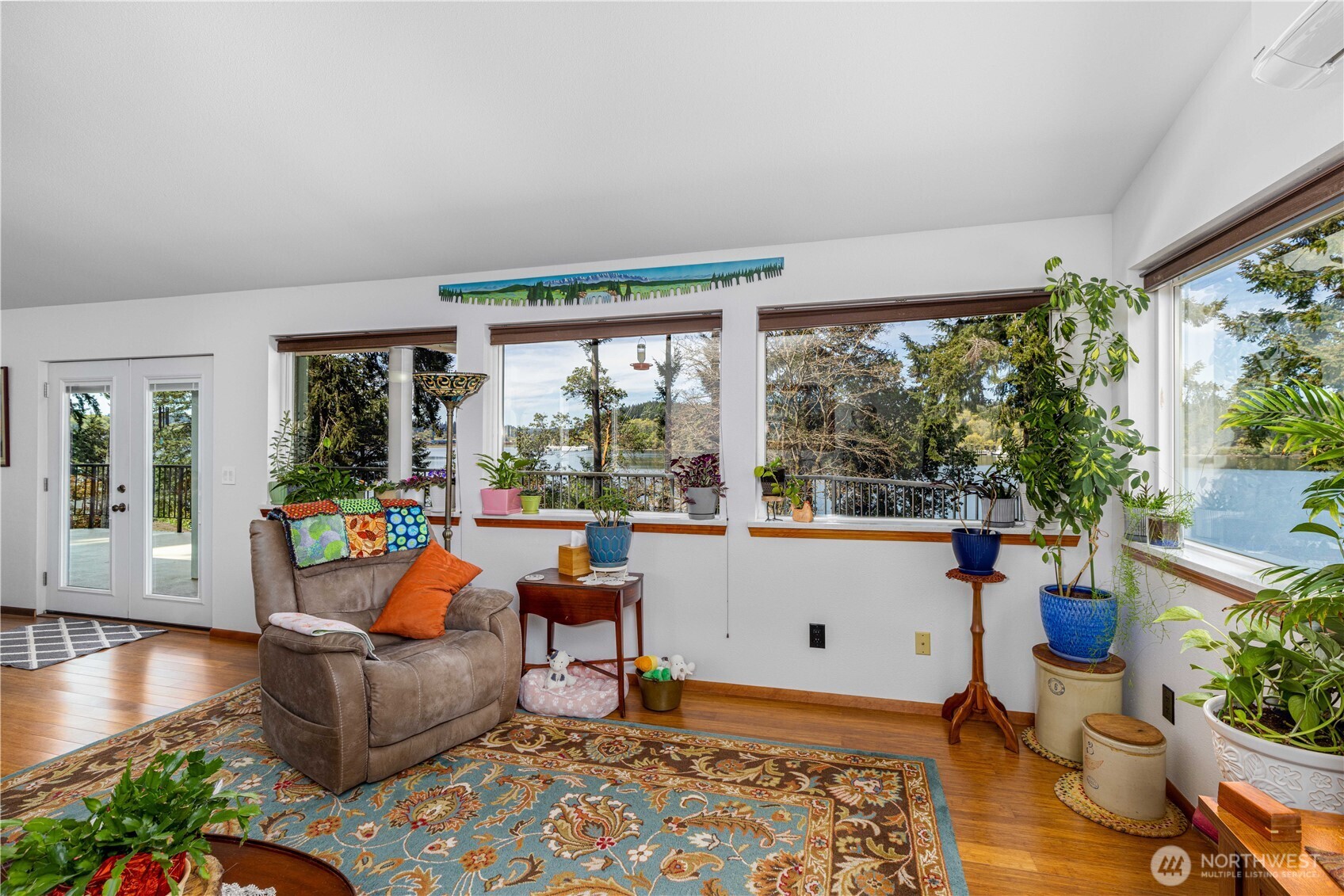 291 E Midway Lane , Shelton, WA 98584