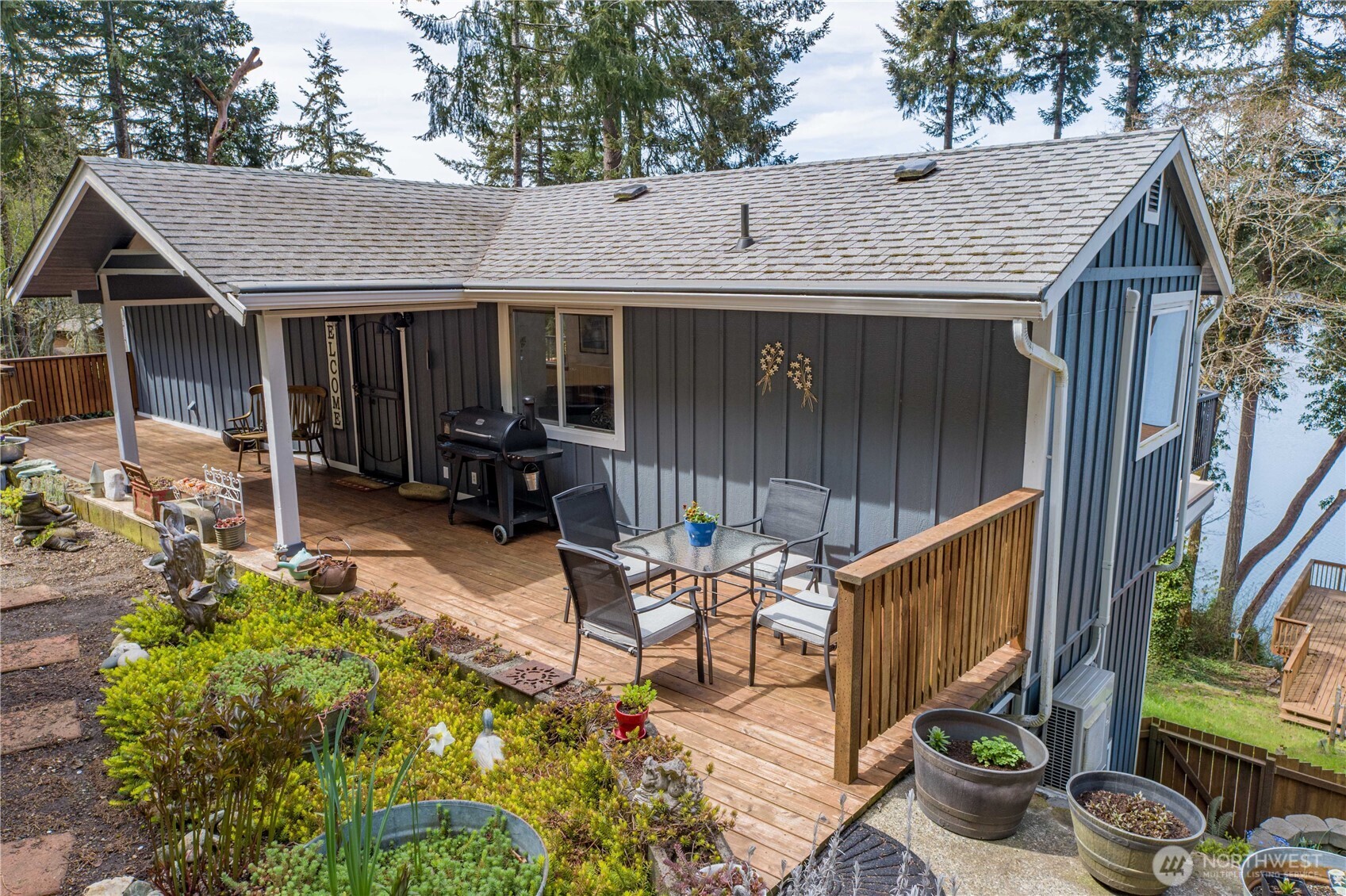 291 E Midway Lane , Shelton, WA 98584
