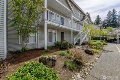 5400 Harbour Pointe Boulevard #J202, Mukilteo, WA 98275 - Photo 14