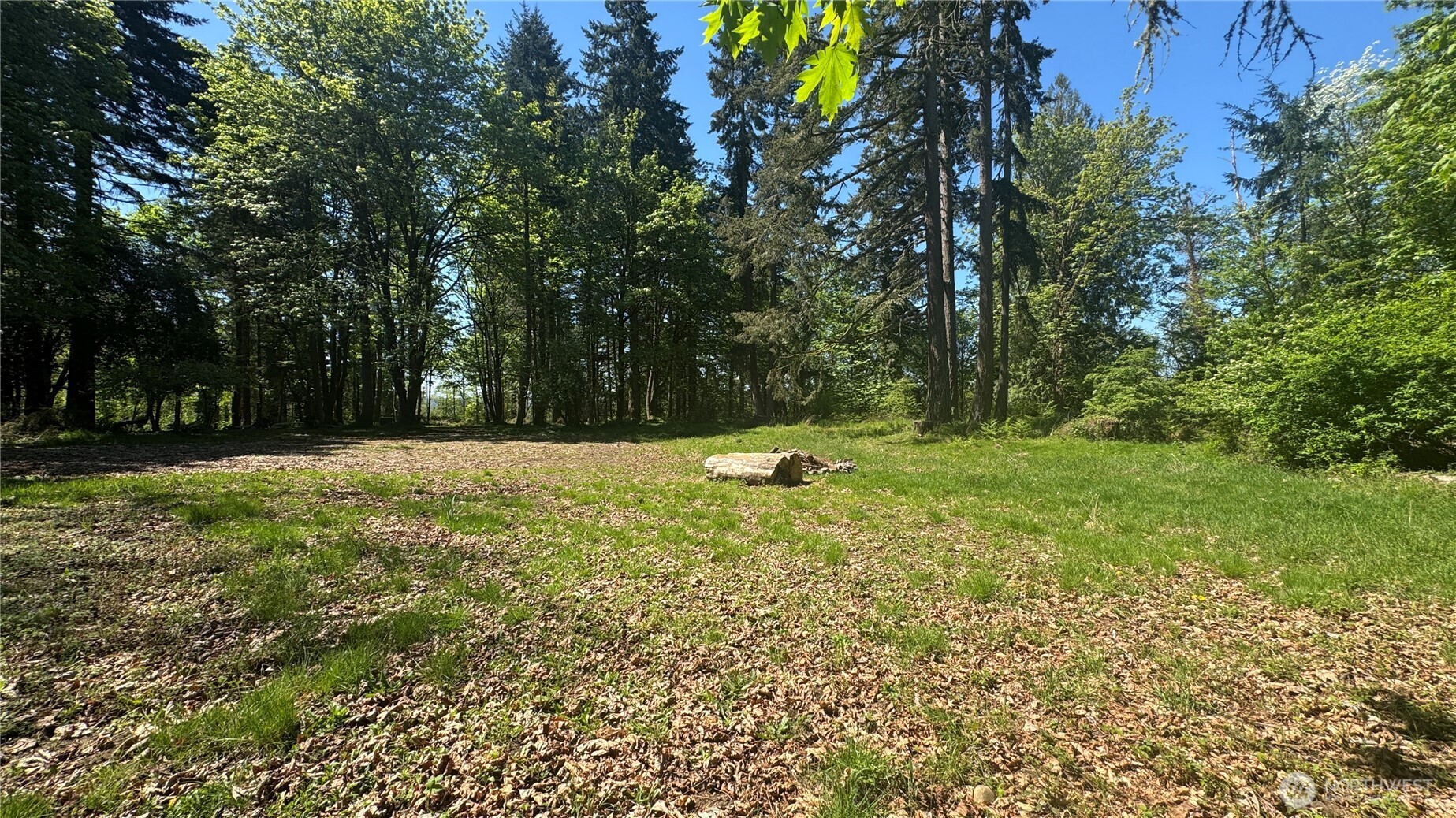 12820 SW Bank Rd , Vashon, WA 98070