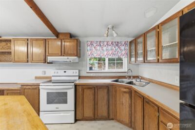 101 N Duckabush Drive N, Hoodsport, WA 98548 - Photo 17