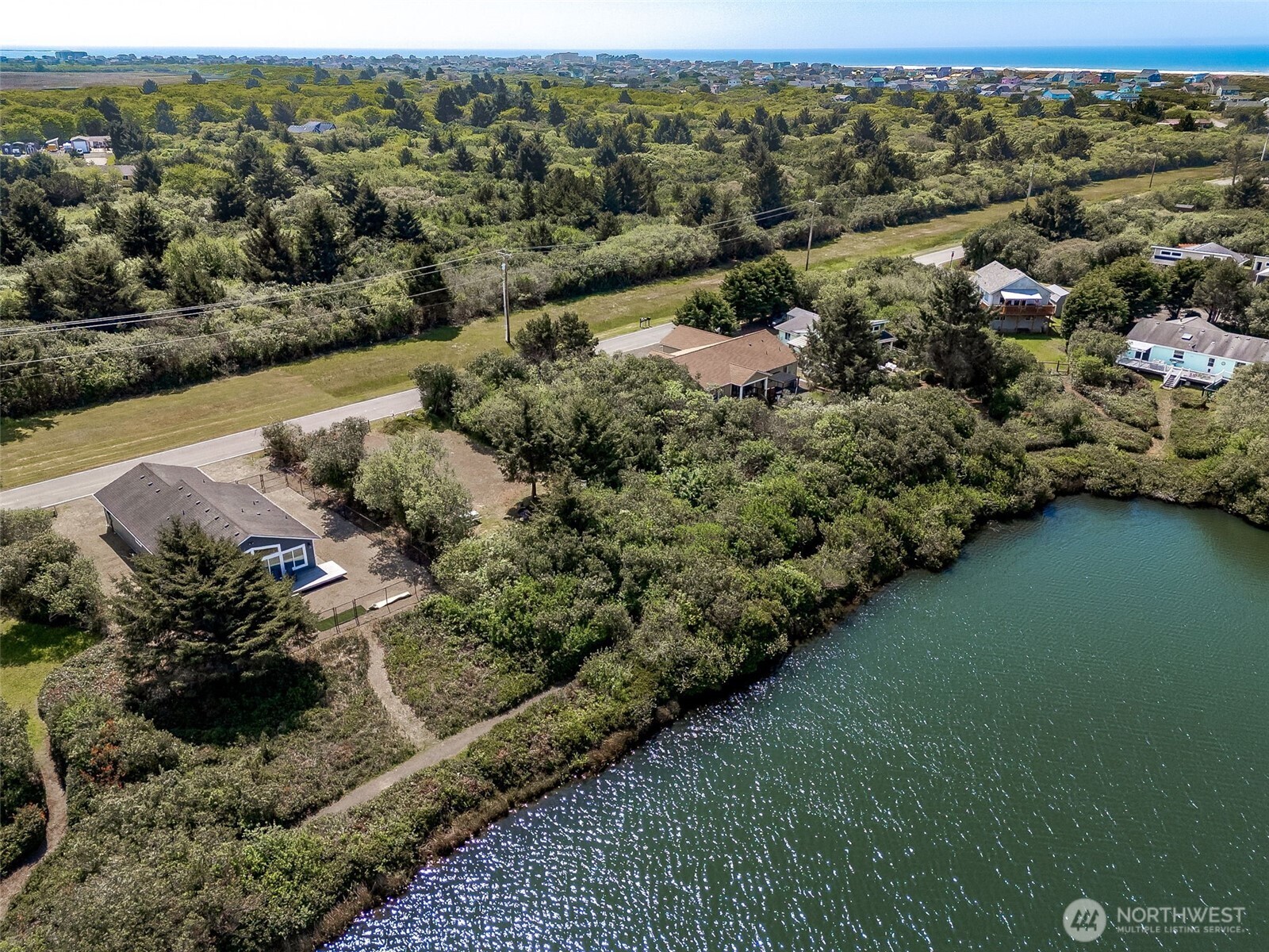 368 Marine View Drive SW, Ocean Shores, WA 98569