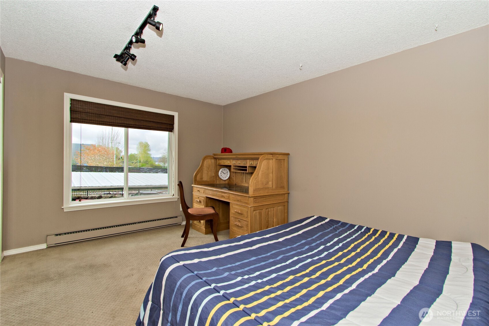 5021 Ripley Lane N #102, Renton, WA 98056