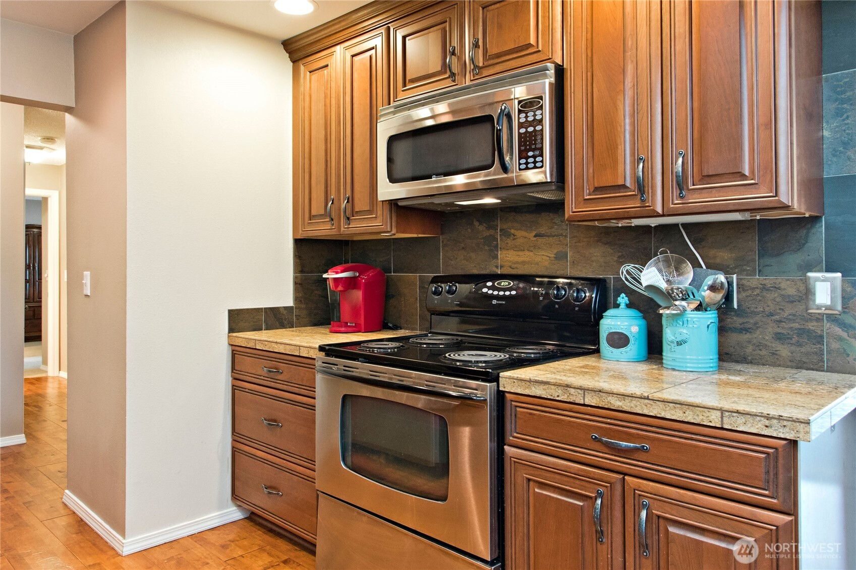 5021 Ripley Lane N #102, Renton, WA 98056