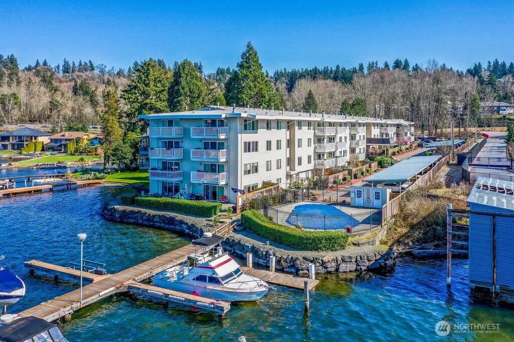 5021 Ripley Lane N #102, Renton, WA 98056