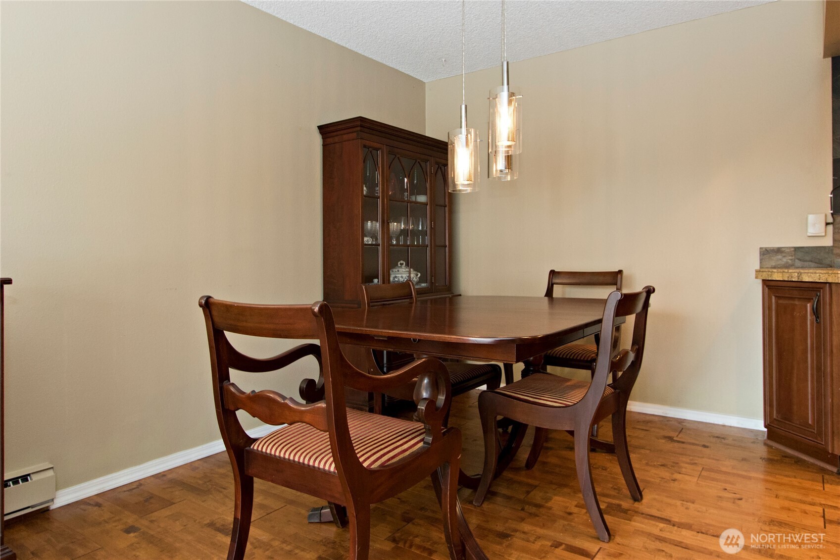 5021 Ripley Lane N #102, Renton, WA 98056