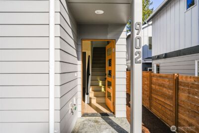 902 N 107th Street , Seattle, WA 98133-8871 - Photo 2