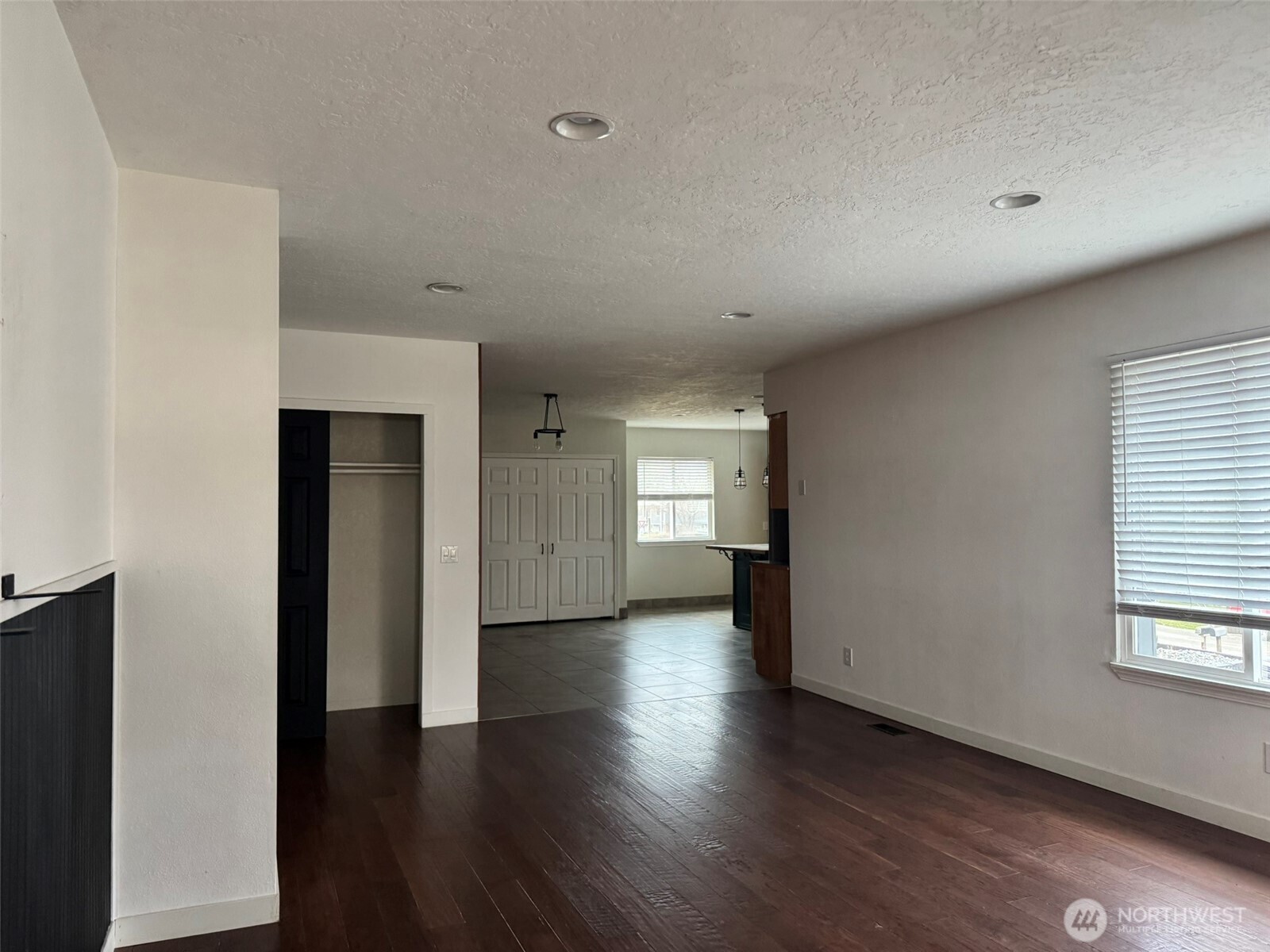 21 Orchard Loop Road N, Tonasket, WA 98855