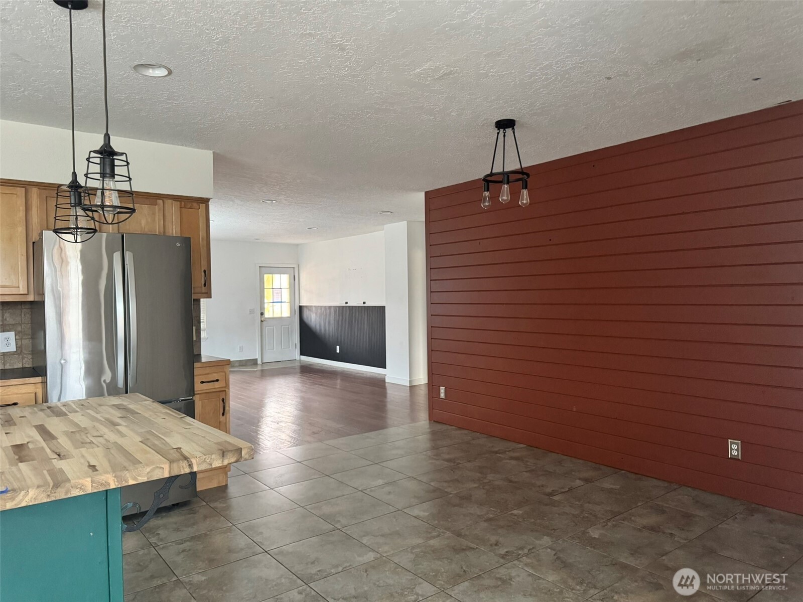 21 Orchard Loop Road N, Tonasket, WA 98855
