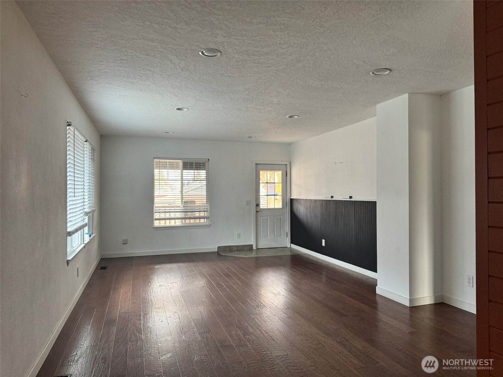 21 Orchard Loop Road N, Tonasket, WA 98855