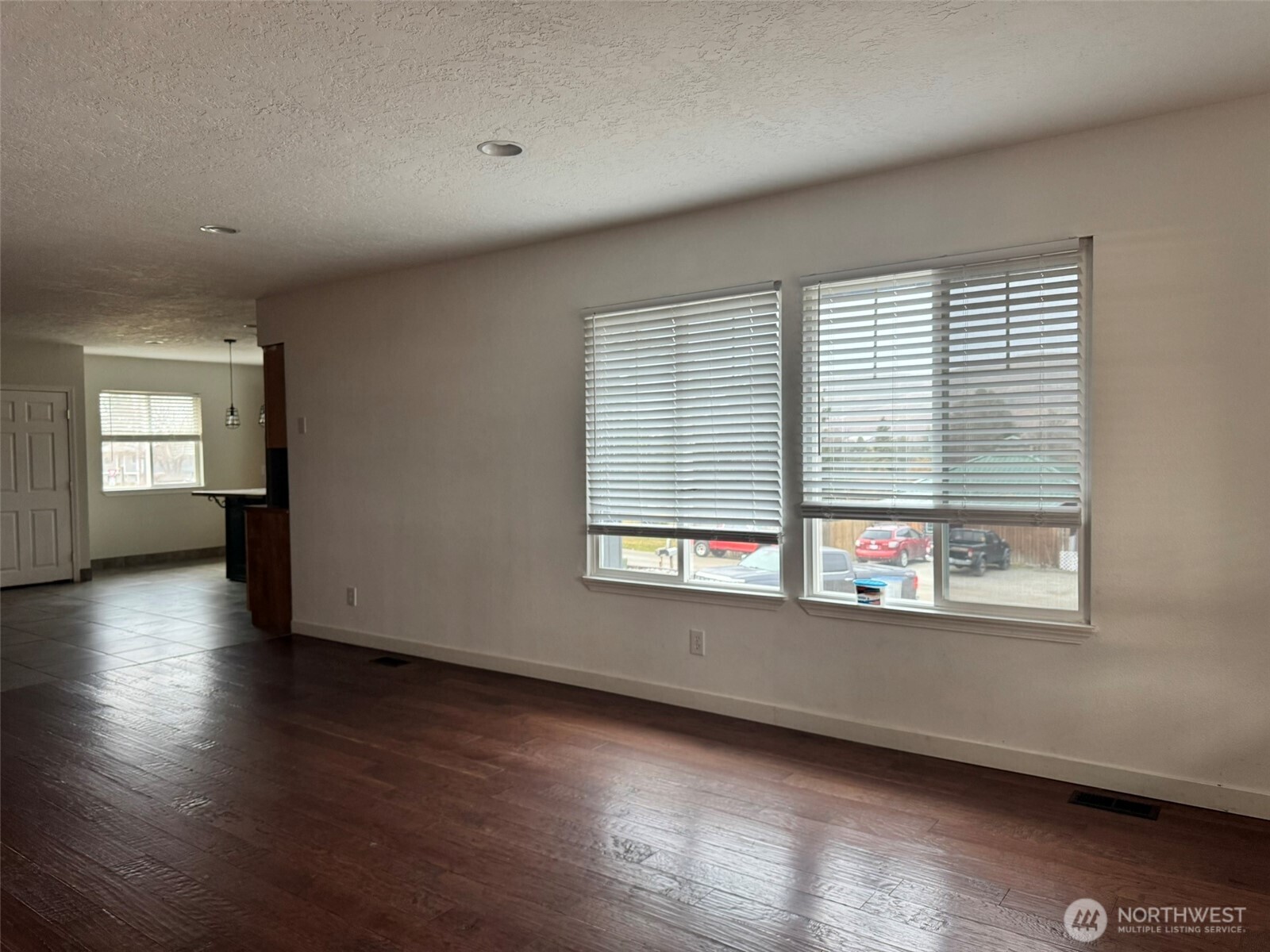 21 Orchard Loop Road N, Tonasket, WA 98855