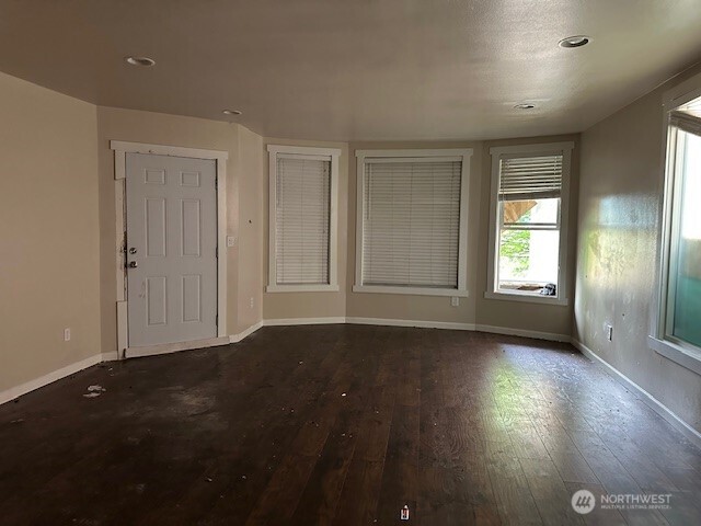 1220 Yakima Avenue S, Tacoma, WA 98405