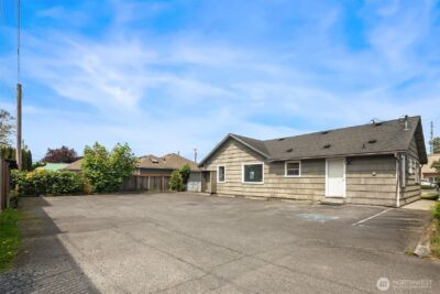 1628 Grove Street , Marysville, WA 98270 - Photo 22