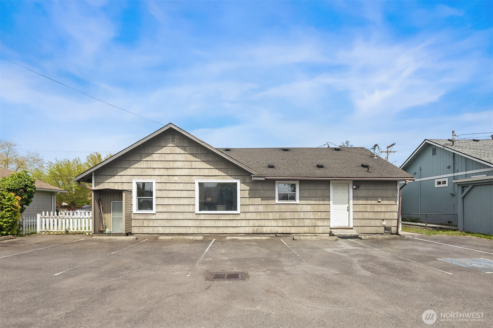 1628 Grove Street , Marysville, WA 98270