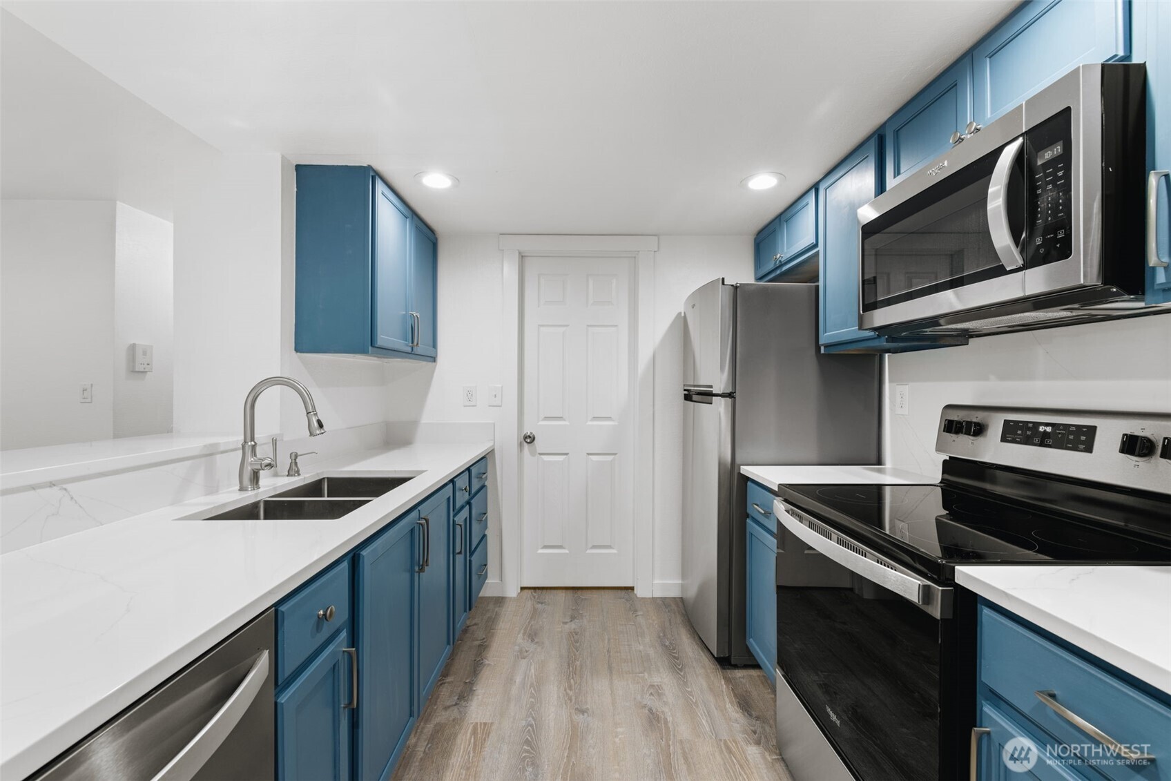 14620 NE 31st Street #E305, Bellevue, WA 98007