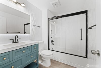 14620 NE 31st Street #E305, Bellevue, WA 98007 - Photo 8
