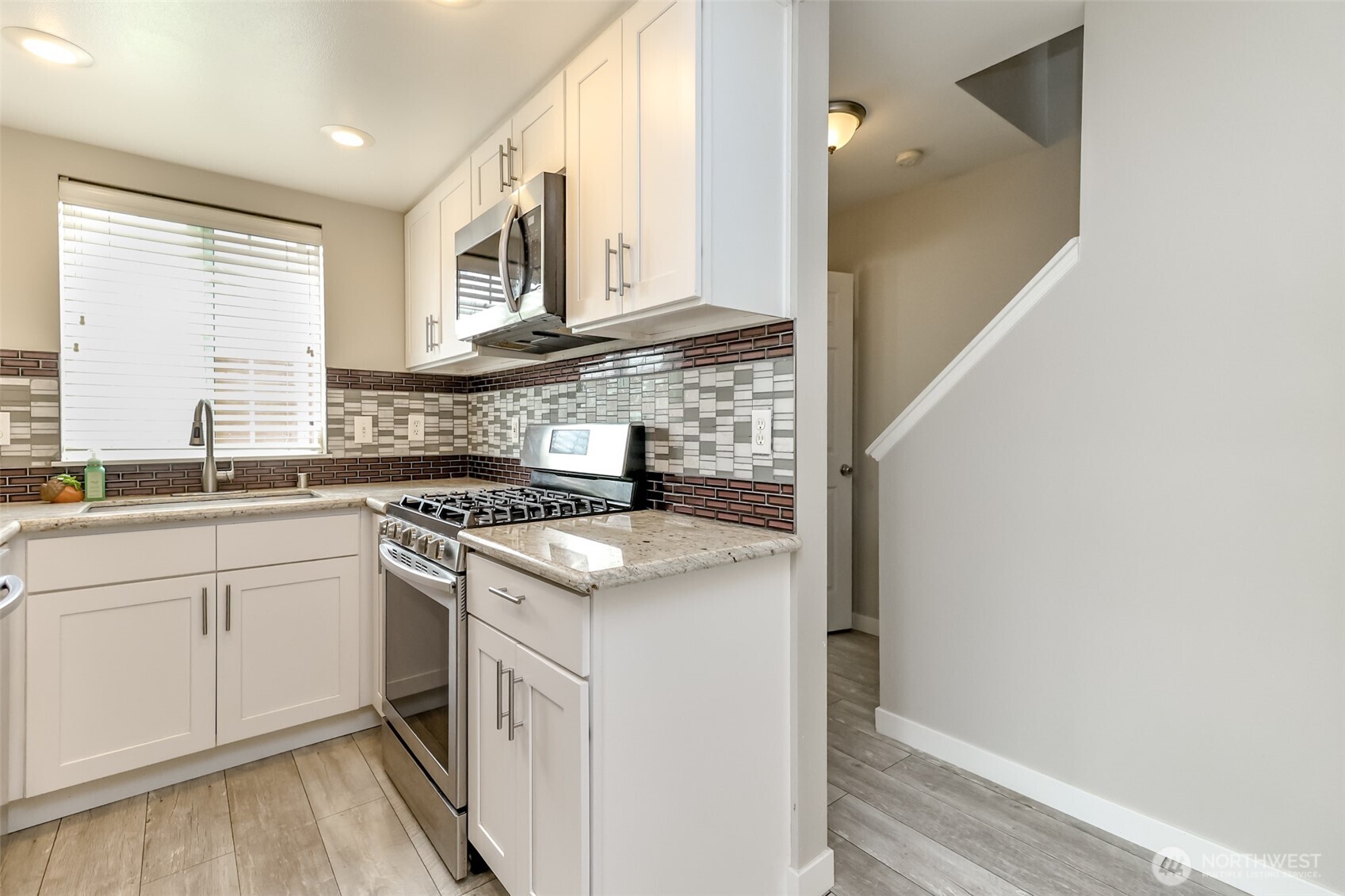 10426 17th Avenue SW #10426, Seattle, WA 98146-1306