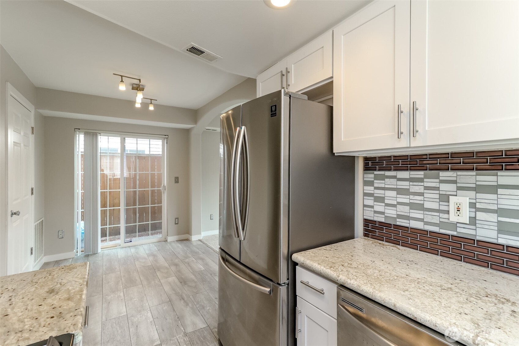 10426 17th Avenue SW #10426, Seattle, WA 98146-1306