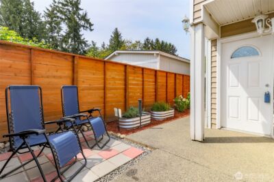 10426 17th Avenue SW #10426, Seattle, WA 98146-1306 - Photo 2