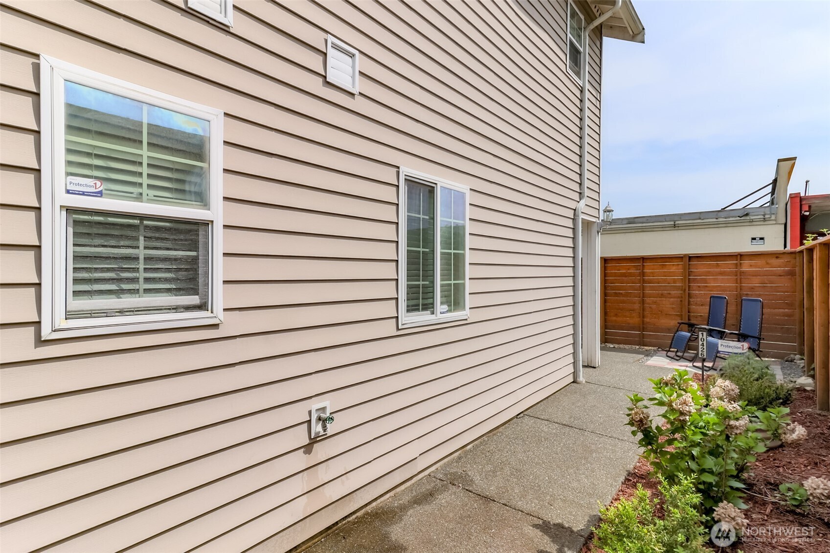 10426 17th Avenue SW #10426, Seattle, WA 98146-1306