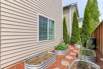 10426 17th Avenue SW #10426, Seattle, WA 98146-1306 - Photo 37
