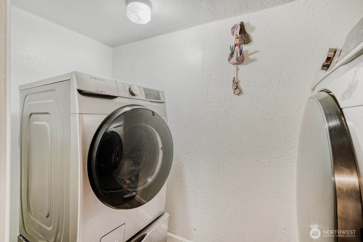 908 9th Street NE, Auburn, WA 98002
