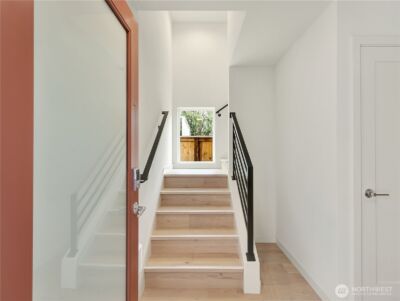 1413 B N 48th Street , Seattle, WA 98103 - Photo 2