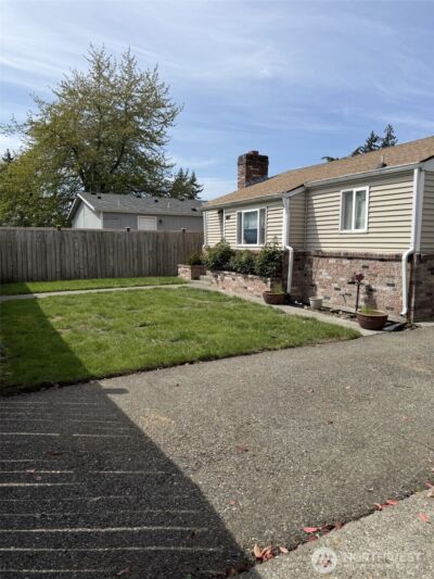 917 Violet Meadow Street S, Tacoma, WA 98444 - Photo 2