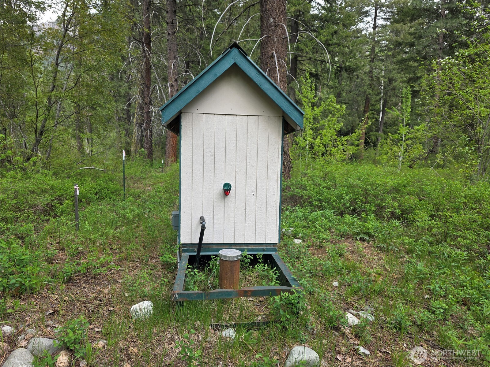 98 Cassel Way , Mazama, WA 98833