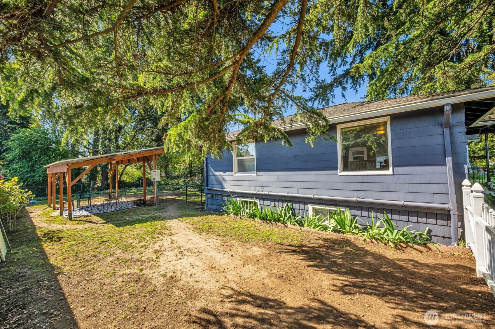 8427 30th Avenue SW, Seattle, WA 98126