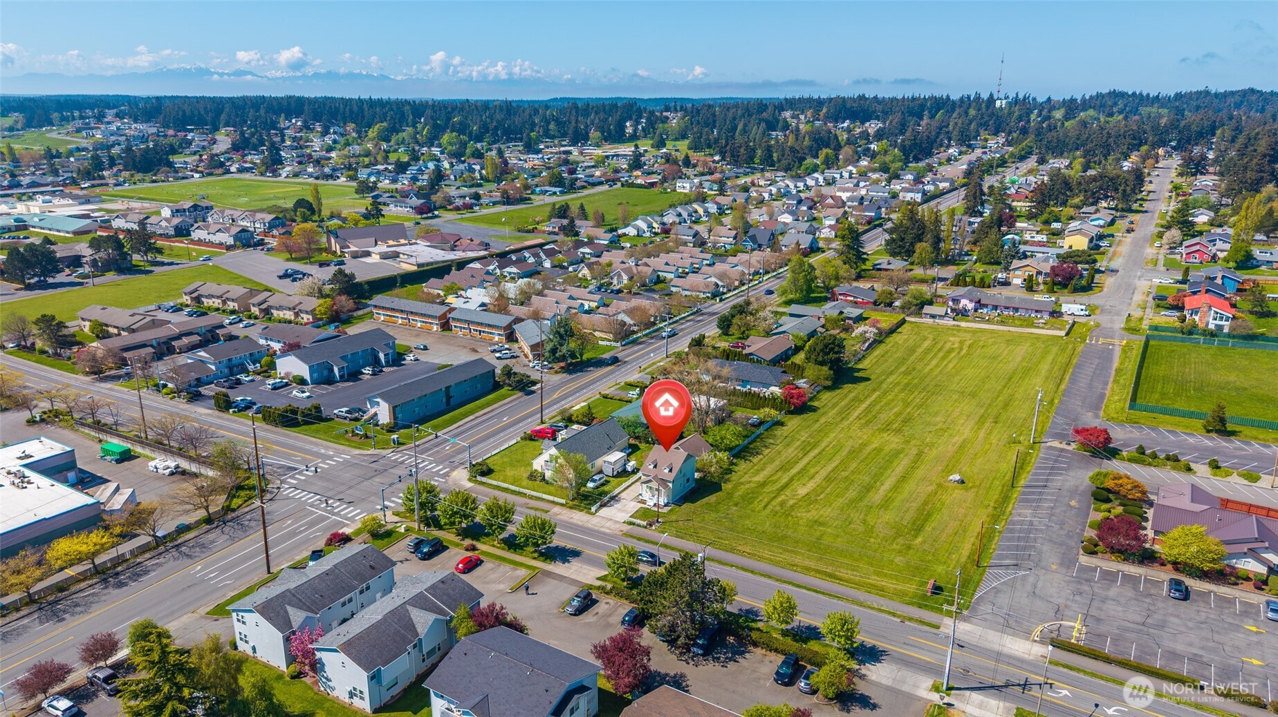 45 N Oak Harbor Street , Oak Harbor, WA 98277