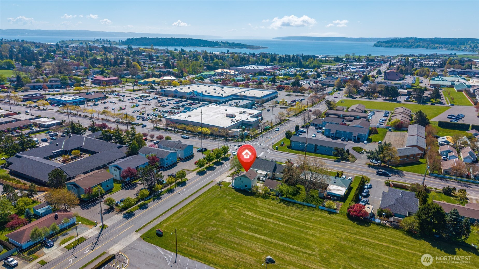 45 N Oak Harbor Street , Oak Harbor, WA 98277