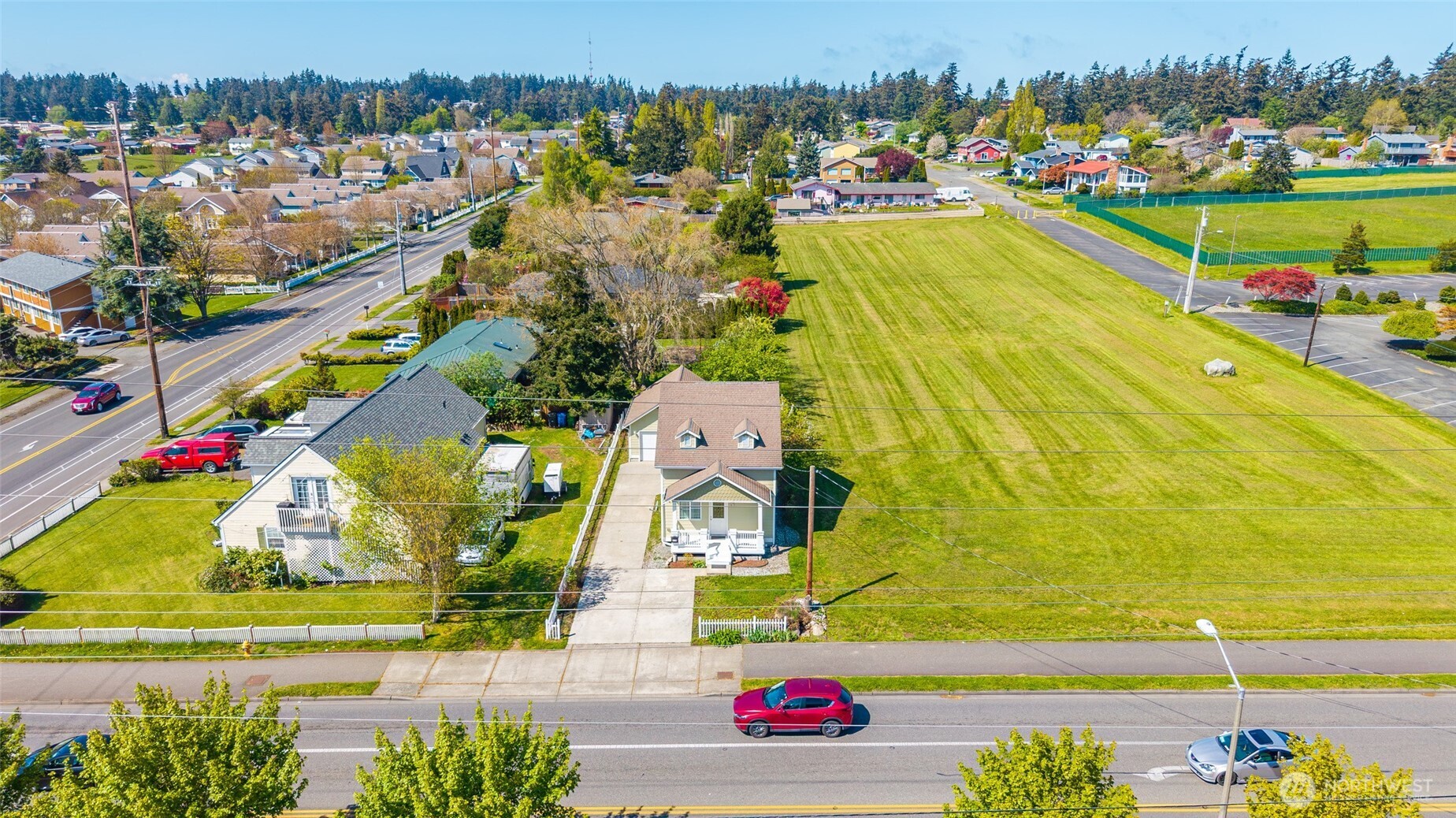 45 N Oak Harbor Street , Oak Harbor, WA 98277