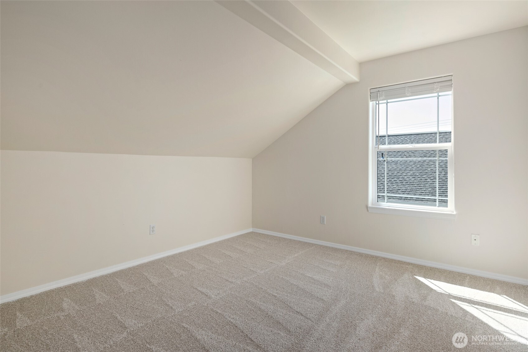 45 N Oak Harbor Street , Oak Harbor, WA 98277