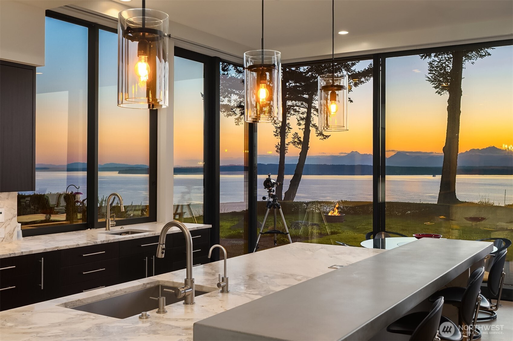 22702 Dogwood Lane , Woodway, WA 98020