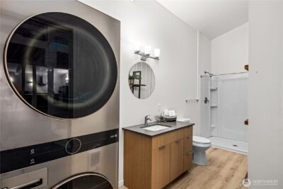 7200 NE Day Road W, Bainbridge Island, WA 98110 - Photo 15