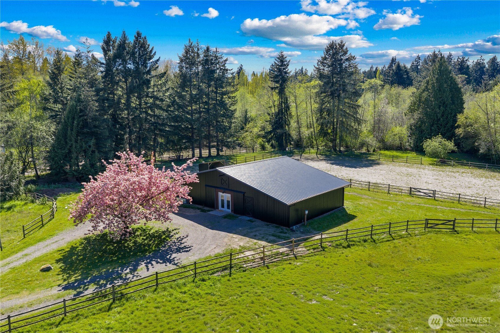 7200 NE Day Road W, Bainbridge Island, WA 98110