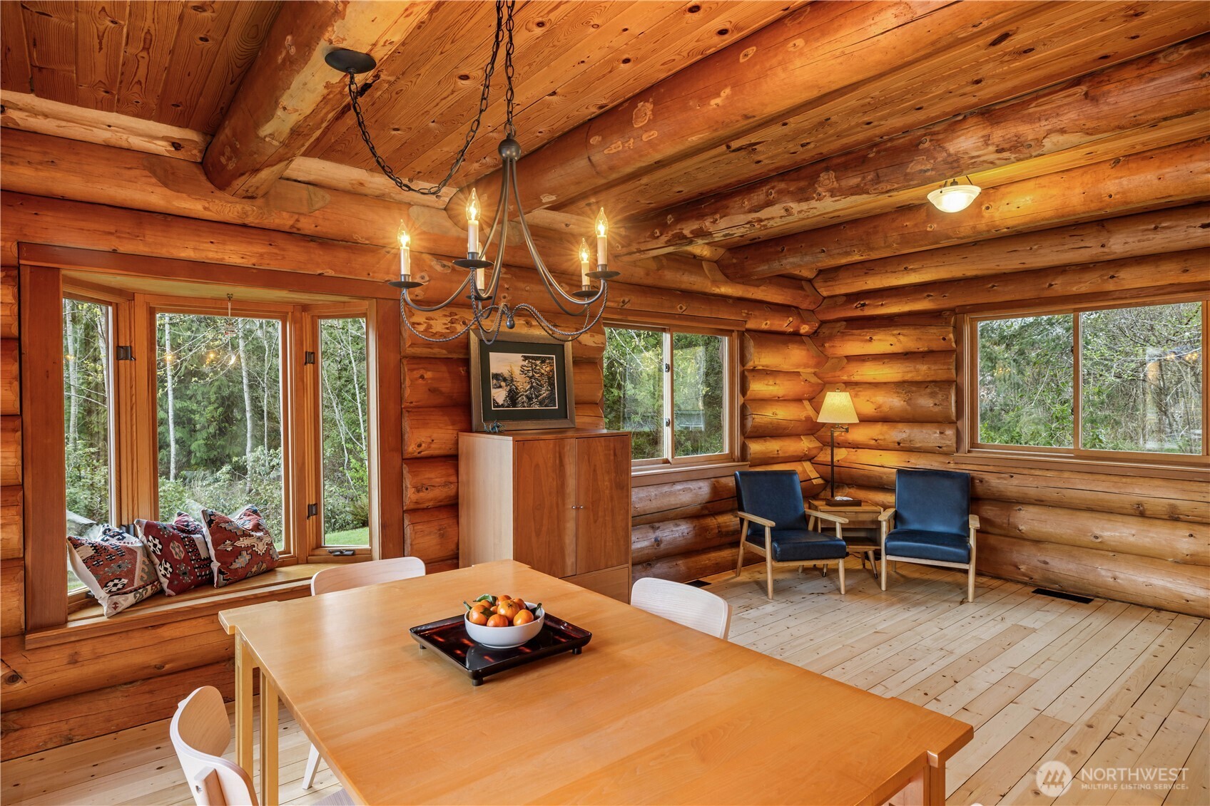 7200 NE Day Road W, Bainbridge Island, WA 98110