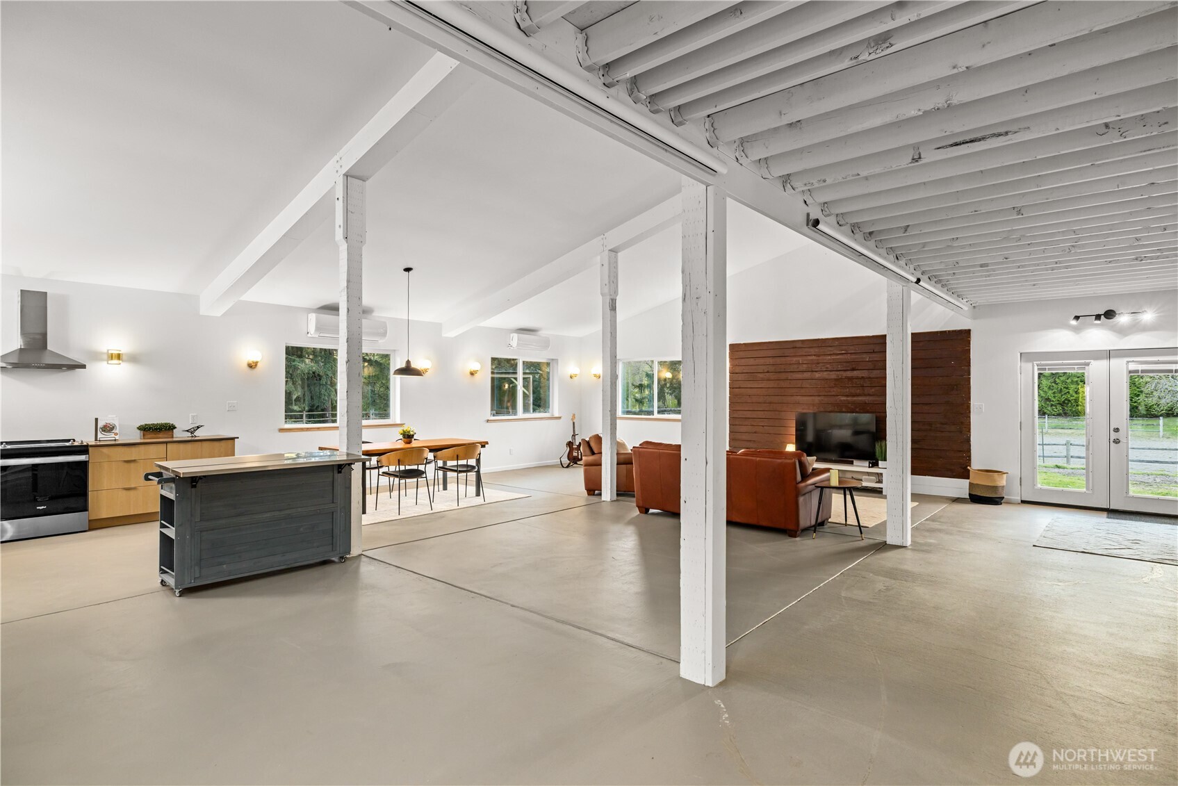 7200 NE Day Road W, Bainbridge Island, WA 98110