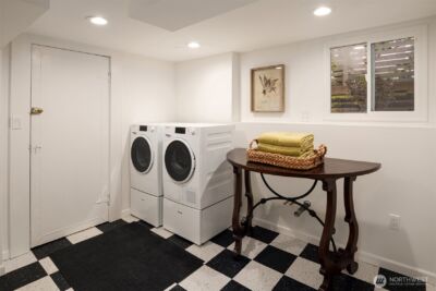 1206 37th Avenue E, Seattle, WA 98112 - Photo 31