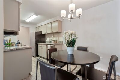 11006 NE 68th Street #812, Kirkland, WA 98033 - Photo 7
