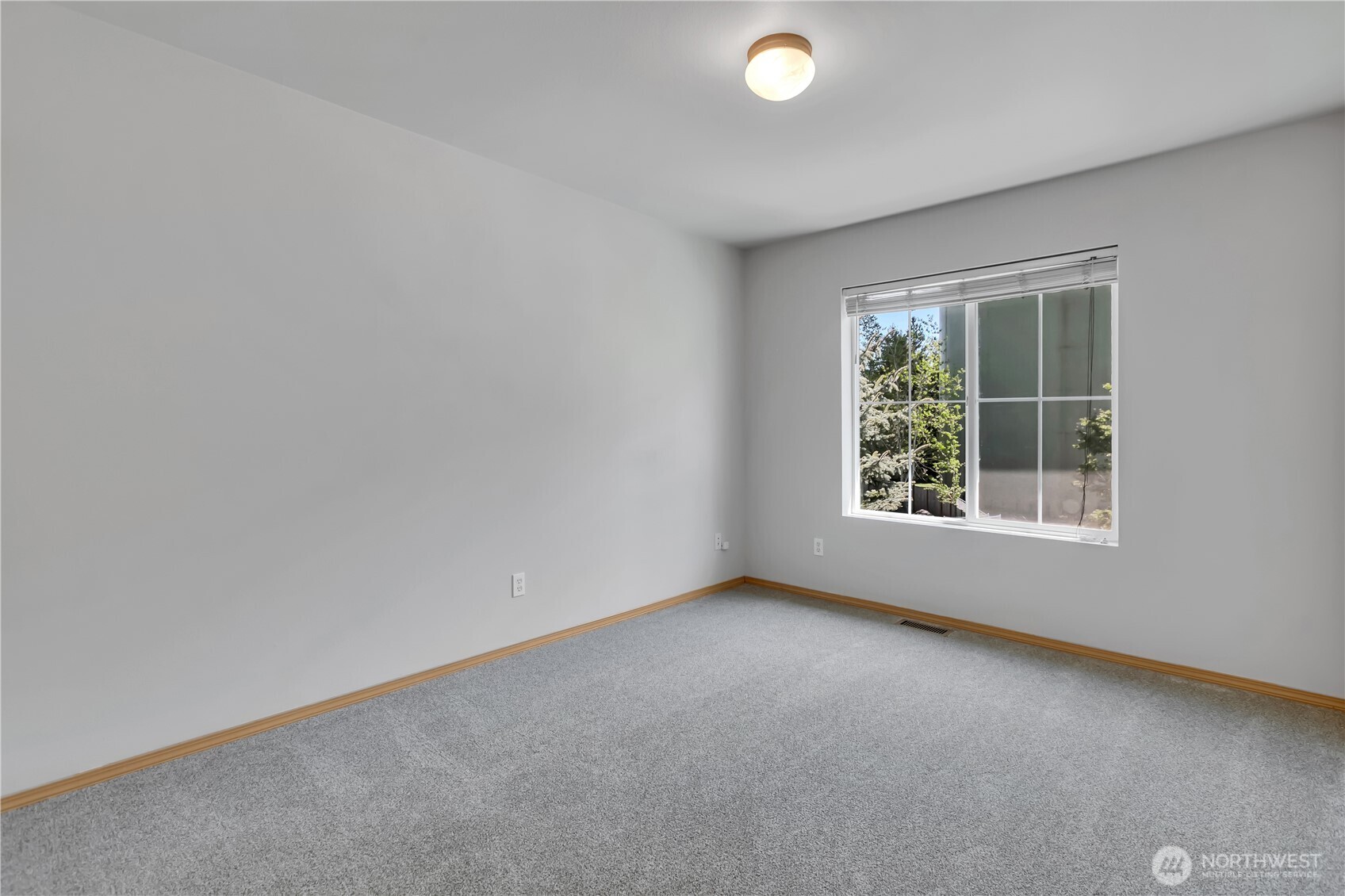 19124 97 Avenue Ct E, Puyallup, WA 98375