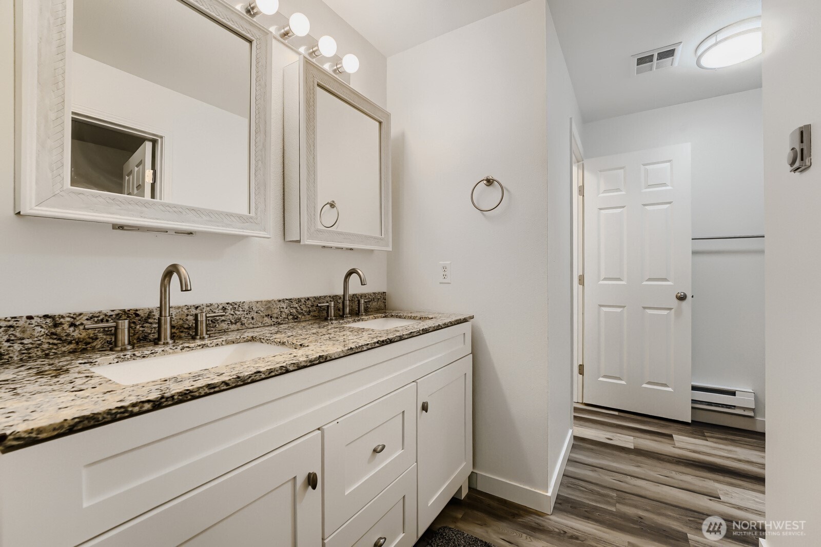 22122 41st Avenue S #304, Kent, WA 98032