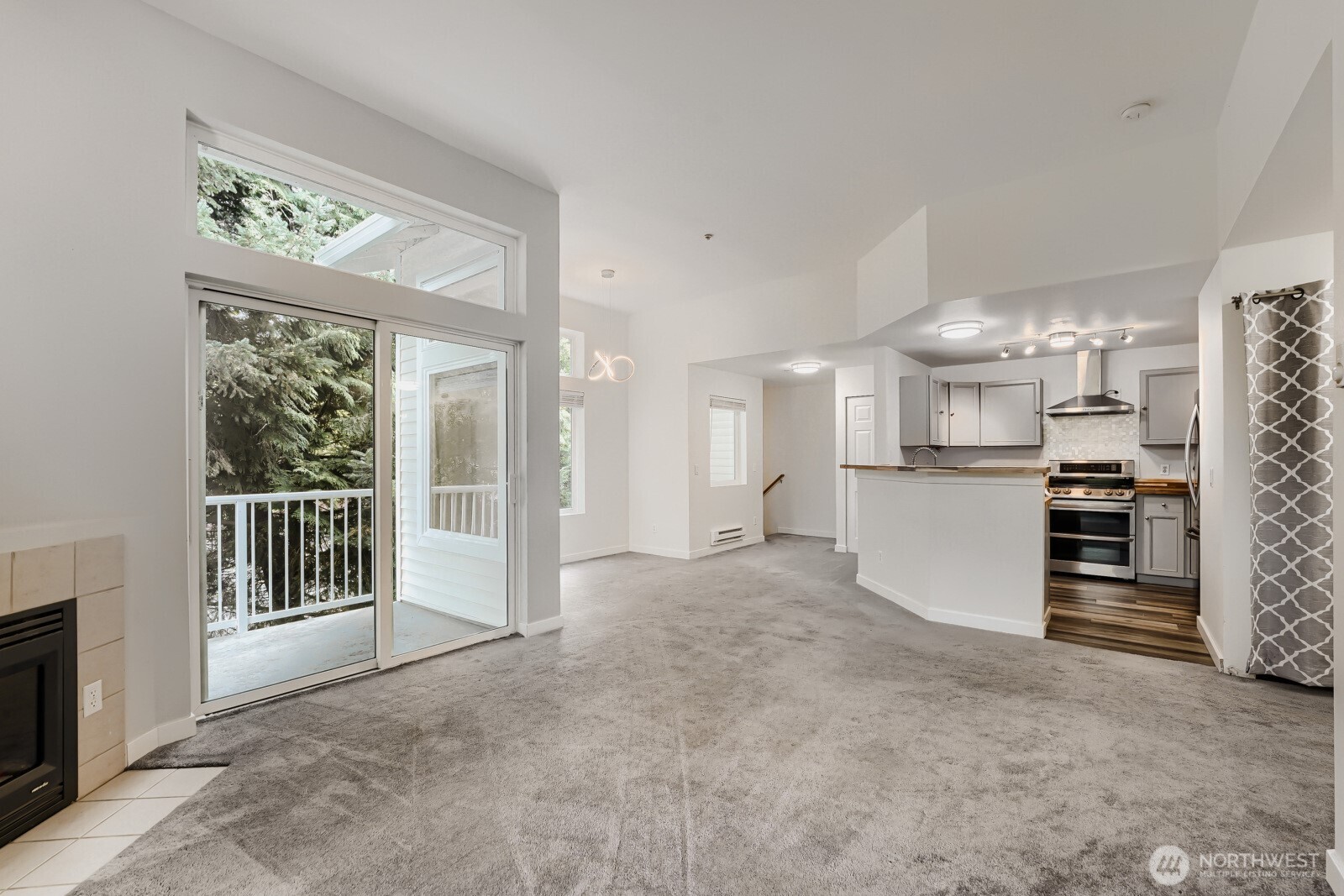 22122 41st Avenue S #304, Kent, WA 98032
